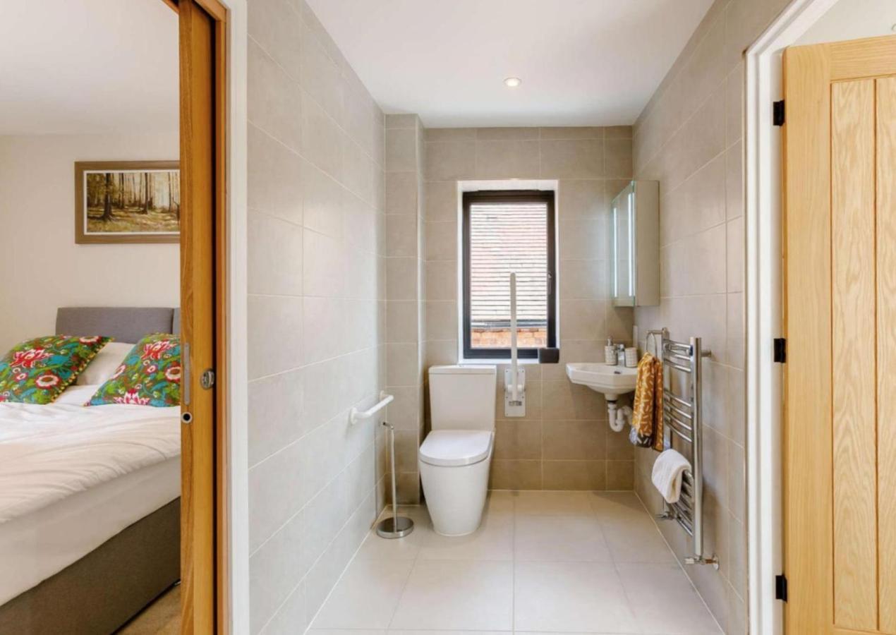Roe Cottage Disabled Adapted 2 Bedroom Hot Tub Alcester Extérieur photo